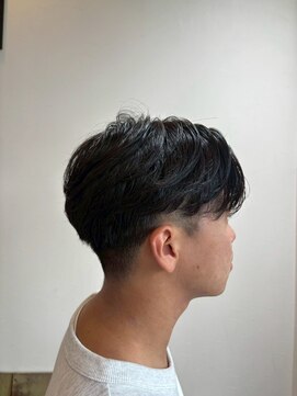 ヘアーワークス ボナ(HAIR WORKS bona.) 重めシルエットの好感度マッシュ◎黒髪/刈り上げ