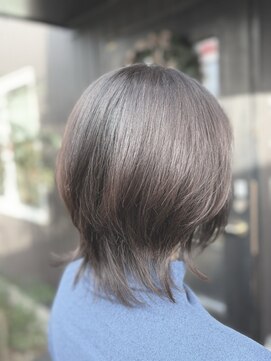 ナゴミ(NAGOMI) ミディアムウルフ