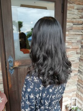 ボブビッシュ 東温店 ロングヘア