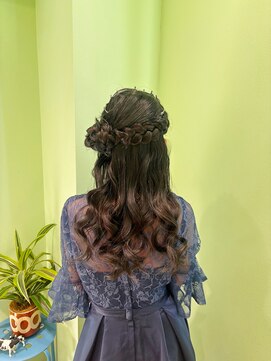 CoL2【コルツー】【4/4 NEW OPEN（予定）】 イベントヘアセット/くるみちゃんヘア/ヘアメ／ヘアセット