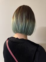 イェン(Yen.) ミントグリーンカラーグラデーションカラーデザインカラー