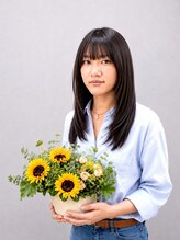 フラン(Franc) 荒井 彩華