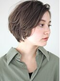 前髪長め　手入れ簡単　ニュアンス　パーマ　ショートボブ