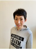 フンワリ&スッキリ爽やか耳だしショート