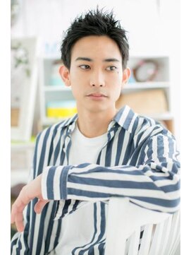 ミック 日暮里店(miq) エッジの効いたアップバングスパイキーショートa1