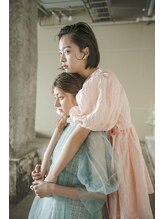 子供と一緒に行きたいんですがいいですか？[大宮/イルミナカラー/ショート/ハイライト/インナーカラー]