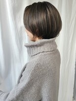 ツイギー 歩行町店(TWiGGY)&nbsp;大人ショート くびれボブ グレーベージュ