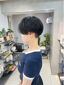 ヴェイン 渋谷(vain) 大人可愛い20代30代40代黒髪前下がりショートボブ丸みショート◎