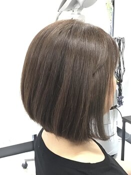ベル(Bel)の写真/種類豊富な薬剤と高い技術力でダメージレスな仕上がりが叶う♪オーガニックカラー使用で髪と頭皮に優しい◎
