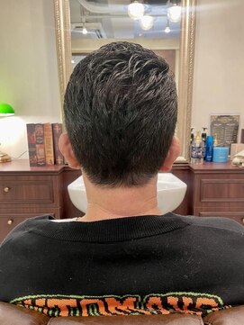 グレイスフルバーバーロンドン 大宮店(Graceful Barber London) 【40代 男性】ロンドン1ミリショート(大宮/バーバー)