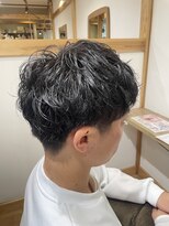 ティピ(tipi) ウェーブパーマ