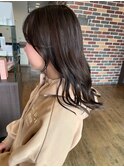 ふんわりエアリーにまとまる自然体スタイリング
