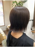 レイヤー切りっぱなしボブ
