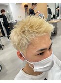 ブロンドスパイキー #ブリーチ #ハイトーン #スパイキーショート