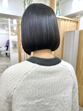 エン バイ ユアーズヘア 銀座店(eN° by youres hair) タッセルボブ 切りっぱなしボブ 髪質改善縮毛矯正 黒髪ボブ