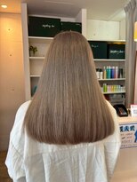 コンフェティ つばき山下通店(Confetti)&nbsp;ベージュカラー