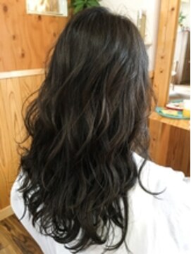 ララテラス(LaLa Terrace) ~LaLa Terrace流~ダークグレージュ×ウェービーロング