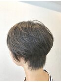 くびれショートヘア