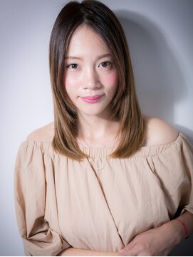 カバーヘア ブリス 川口(COVER HAIR bliss) センターパートで小顔ワンカールセミディw川口20代30代40代