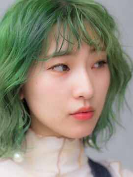 ニュウニュウ(NIU NIU) ジェイドグリーンボブ