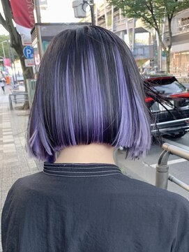 ペレ 渋谷(PELE) Y70_パープル × ブラック インナーカラー