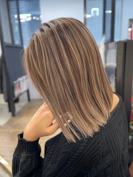 ジャンクス 千葉(junks) グレージュカラー/シルキーベージュ/艶髪ボブ[千葉/千葉中央]