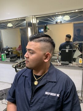 メリケンバーバーショップ フクオカ(MERICAN BARBERSHOP FUK) ハイライトマッシュパーマウルフアッシュブラック