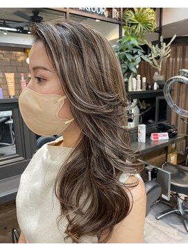 ヴァイス 新宿店(VAICE) ハイライトカラー/レイヤーカット［新宿/ロングヘア/ヘアセット