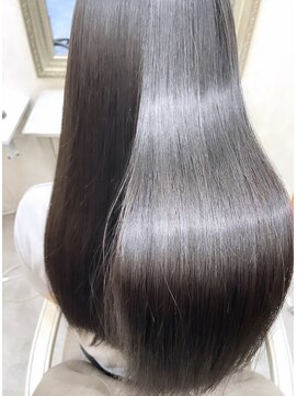 リルアーチ(Lillarch) 髪質改善/イルミナカラー/縮毛矯正/TOKIO/大人女性/韓国風