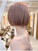 ミニボブミルクティーベージュピンクベージュ切りっぱなしボブ