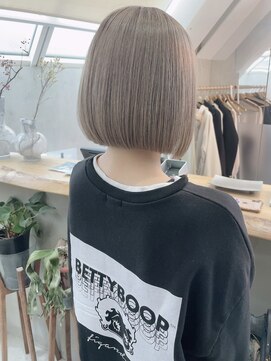 ロンドミラー 博多店(Lond Mirror) 10代20代切りっぱなしボブショートヘアくびれボブ天神大名博多