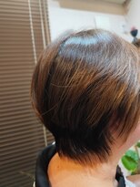 ヘアプラスアイズブルーム(hair+eyes bloom) ショートボブ