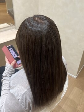 ジャパンデザイナーズアカデミー 白髪ぼかしハイライト