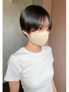 ヨーク(YOKE) ショートボブくびれ丸みグレージュ前髪シースルー20代30代40代