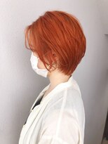 モナン(monan)&nbsp;ナチュラルショートレイヤー大人ショートヘアレッドオレンジ