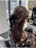 【藤岡】黒リボンの上品ハーフアップ