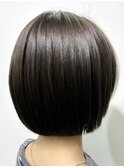 髪質改善トリートメントで艶の出るボブ