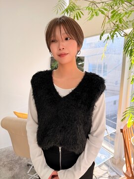 ウーフ(U-fu) シースルーバング 大人マッシュショート