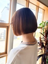 プールト ジュール モナミ(pourtoujours monami) パツっと丸みボブ