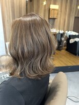 ソウソウヘアースタジオ(so/so hair studio) ハイライトレイヤーボブ