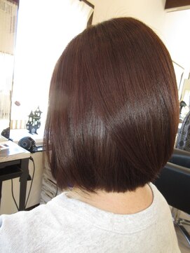 コア フィール ア デイ(COIFFURE A DAY) 【見附 今町】M3Dミディアムボブ