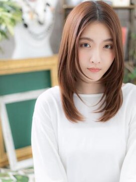 カバーヘア ブリス 上尾西口店(COVER HAIR bliss) センターパートレッドブラウン小顔セミディa上尾20代30代40代