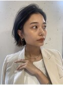 切りっぱなし前下がりボブarchive/かきあげ前髪インナーカラー