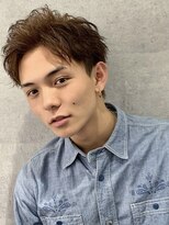 ゴールドシブヤ(GOALD SHIBUYA)&nbsp;ツイストスパイラル波打ちスパイラルセンターパート刈り上げ束感