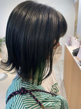 シーツー 三吉店(C2) インナーカラー グリーン