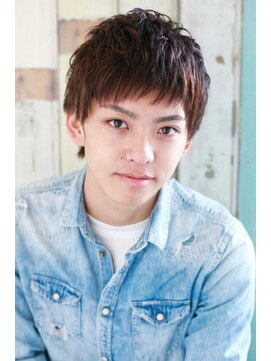 エミル 国分寺(emile) スマートマッシュなツーブロックの無造作ショート【国分寺】