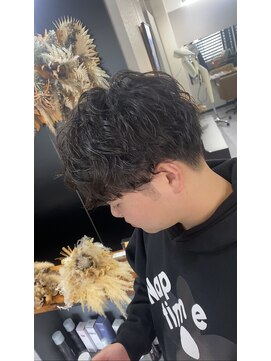 シロ(SHILO) ソフトスパイラルマッシュショート