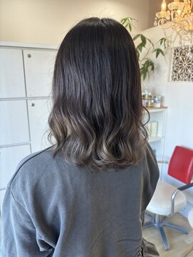 エジンバラ(ejinbara) 毛先グラデーションカラー×ベージュ