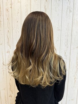ビューティライブラリヘアラボサロン(BEAUTY LIBRARY Hair Lab Salon) 大人可愛い外国人風バレイヤージュブロンドイルミナカラー