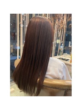 シェリ ヘアーアンドメイク(Cherie hair&make) ダメージレスで叶える自然な艶髪ストレート
